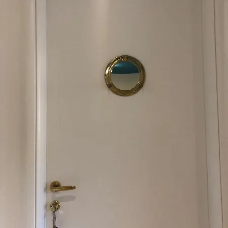 House Sottocoperta Konukevi