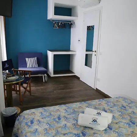 Konukevi House Sottocoperta Civitavecchia