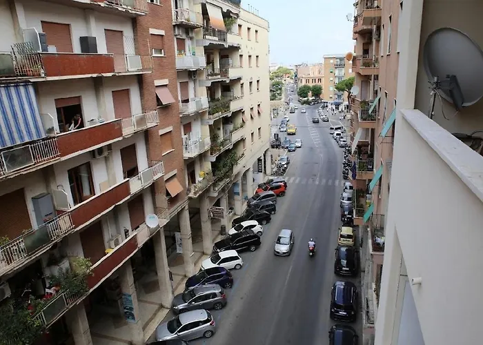 House Sottocoperta Gasthof Civitavecchia